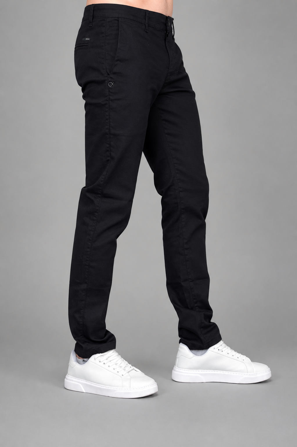 Calça Slim Ogochi Bolso Faca em Algodão com Elastano