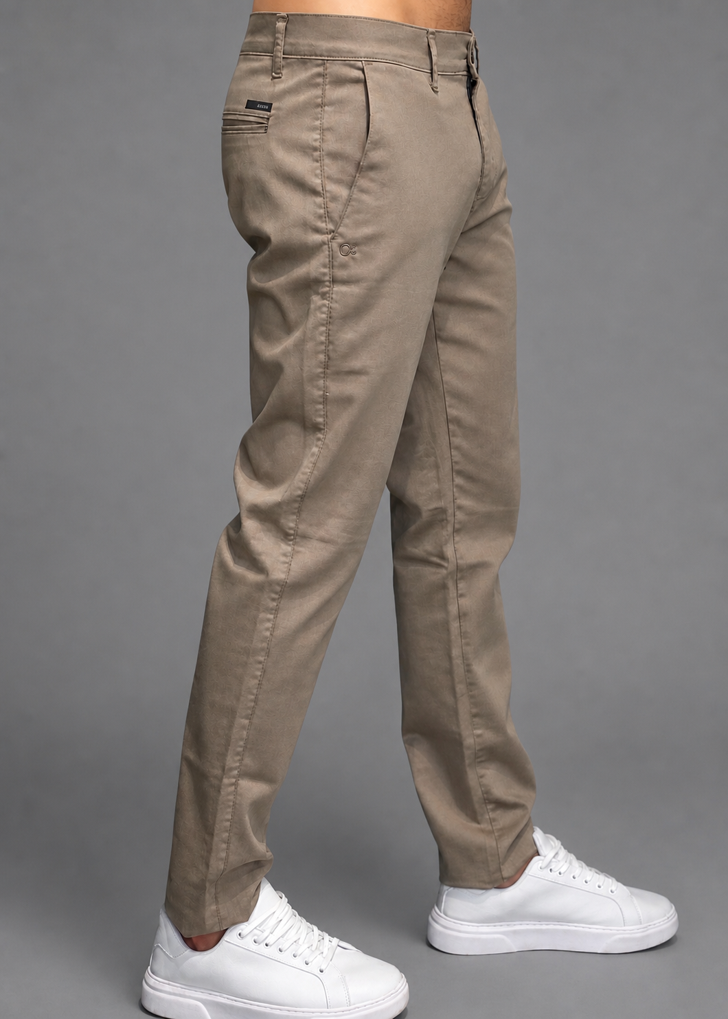 Calça Slim Ogochi Bolso Faca em Algodão com Elastano