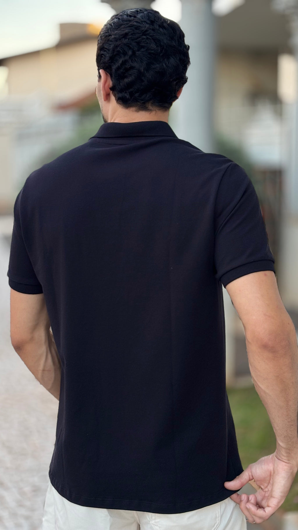CAMISA POLO MINIMALISTA PRETA - ESSENCIAL PREMIUM