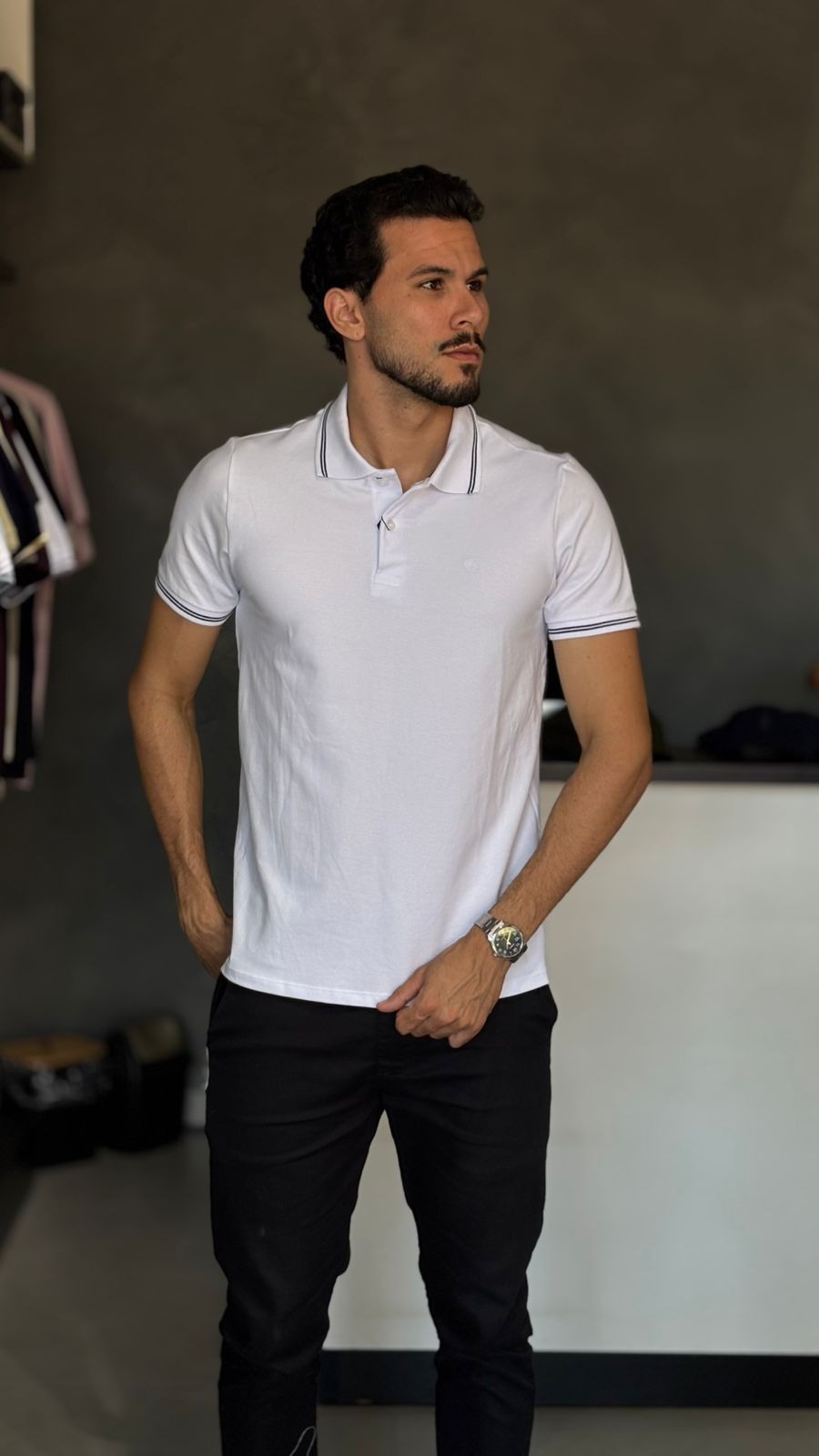 CAMISA POLO OGOCHI SLIM ESSENCIAL COM DETALHES PRETO