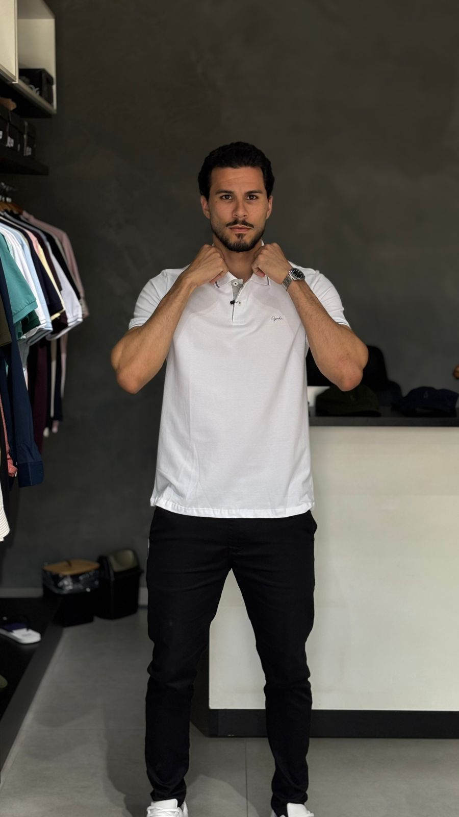 Camisa Polo Masculina Branca Slim com Detalhes em Azul